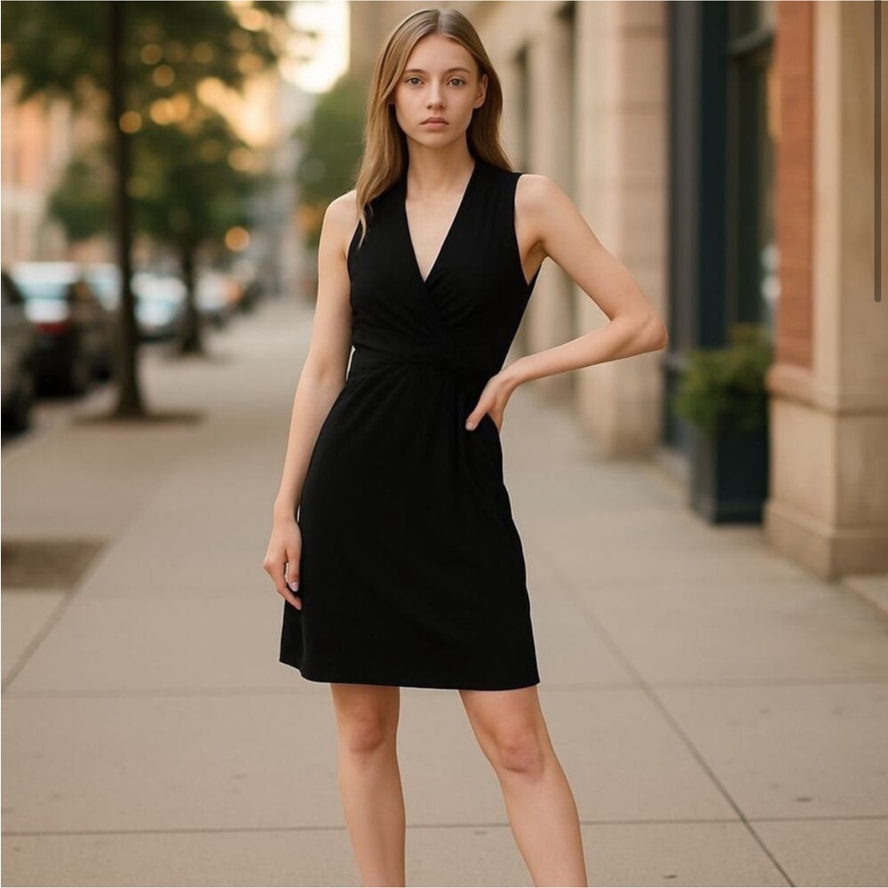 Classic Black V-Neck Sleeveless Dress